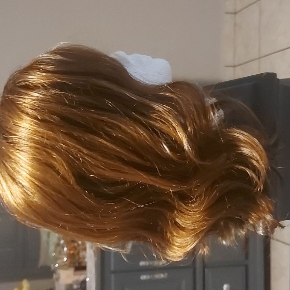 JON RENAU WIG "SCARLETT" IN SHADED PEACH